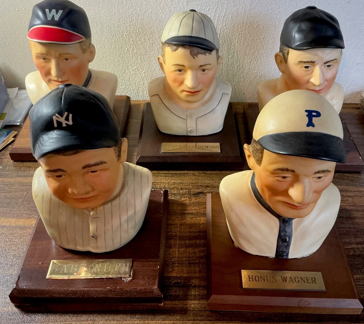 1989 Wickham Busts Complete Set; BABE RUTH,HONUS WAGNER, COBB, JOHNSON,MATHEWSON
