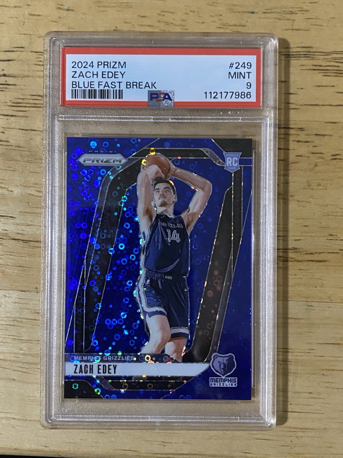 2024 Panini Fast Break Blue Prizm #249 Zach Edey Grizzlies RC Rookie /150 PSA 9