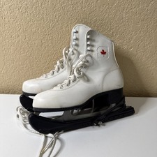 Girls/Womens Ice Skates Girls Canadian Flyers Size 6 S.L.M. Canada Read
