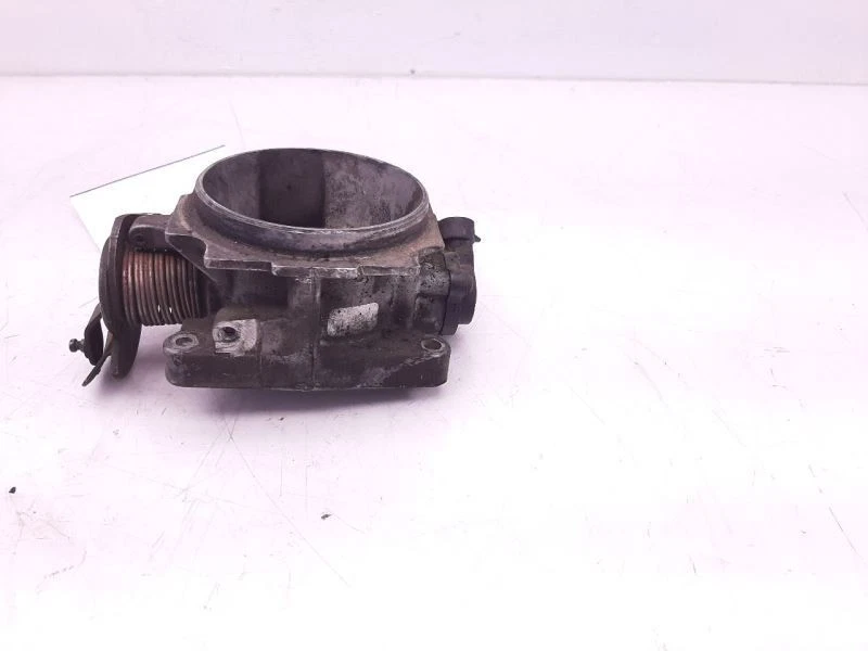 Throttle Body Throttle Valve Assembly 4.3L 01-07 Chevrolet Express 1500 12595276 - Image 4 of 4