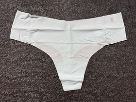 Lot 5 Victoria&rsquo;s Secret sz M No-Show Thong String Panty Bundle Pack