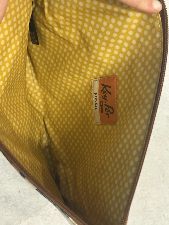 Funda Tablet Fossil Cremallera iPad 8.5” X 10.5” Vinilo Cubierta Floral Foto 4 de 4