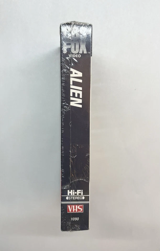 Alien (VHS) Rare Sealed CBS FOX watermarks  Horror Sci-fi Video Red Stripe - Image 4 of 4
