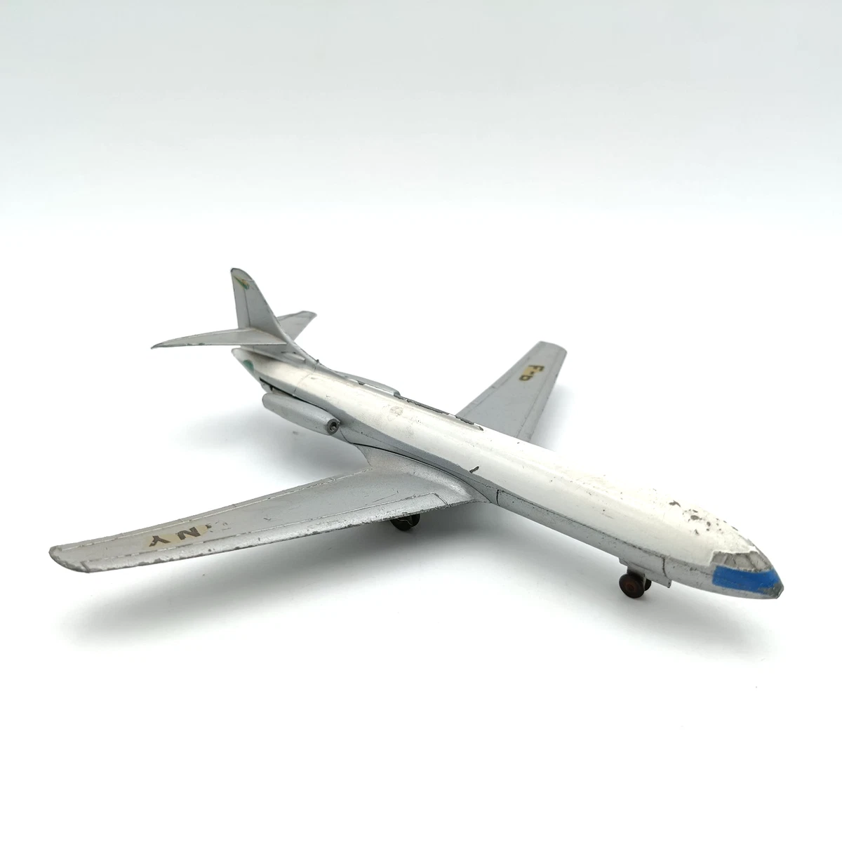 Dinky toys France - Avion Caravelle - très bel état en boite usagée ref