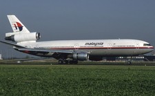 MO725   Aircraftslide/Dia   Malaysia Airlines  DC-10-30  9M-MAS   "not cut"