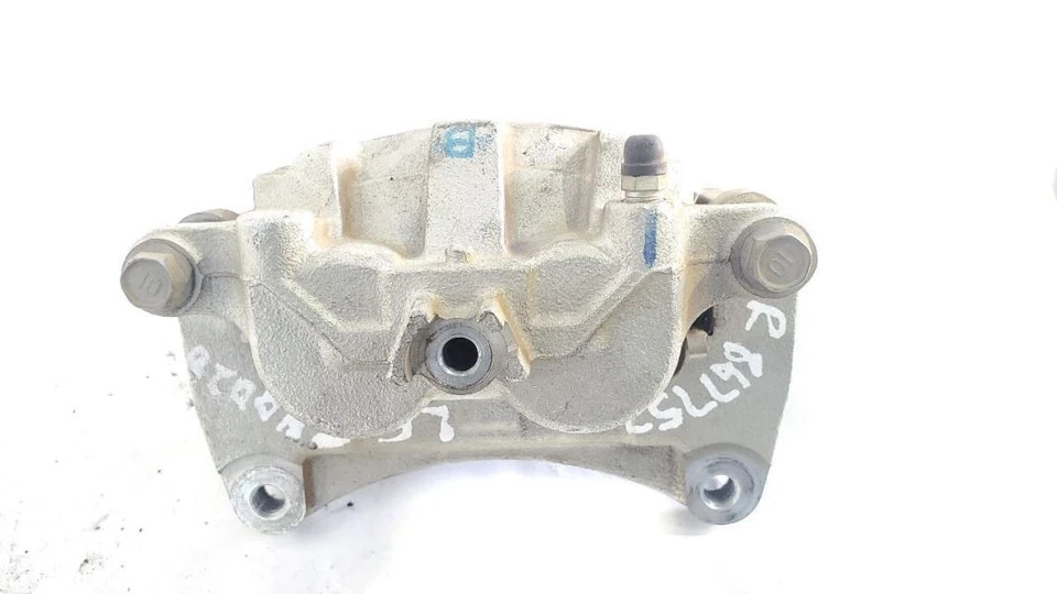 Pinza de freno delantera izquierda 2020 2021 2022 2023 Subaru Outback Legacy OEM Foto 4 de 4