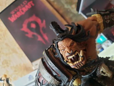 World of Warcraft Grommash Hellscream | Loot A Brick