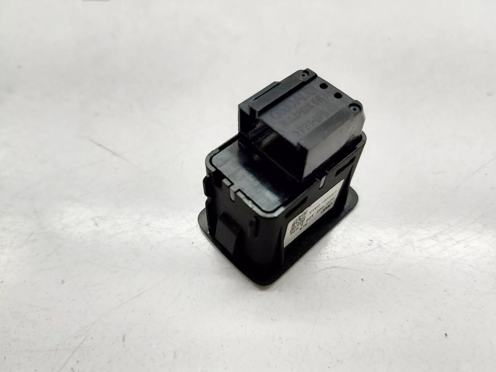 AUDI A4 B8.5 2014 ANTI THEFT ALARM CONTROL SWITCH BUTTON 4F0962109B
