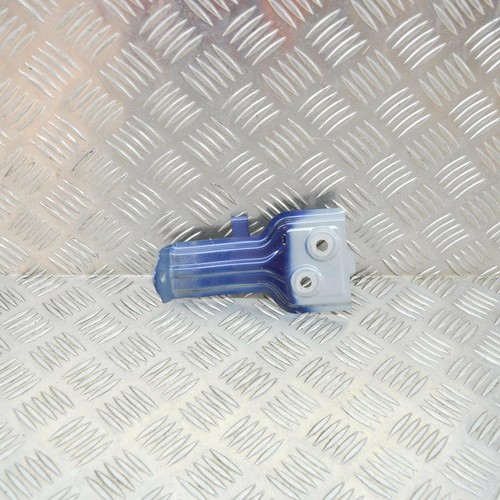 BMW X3 G01 xDrive 20d Kotflügelhalter vorne links 7397515 140kw 2019