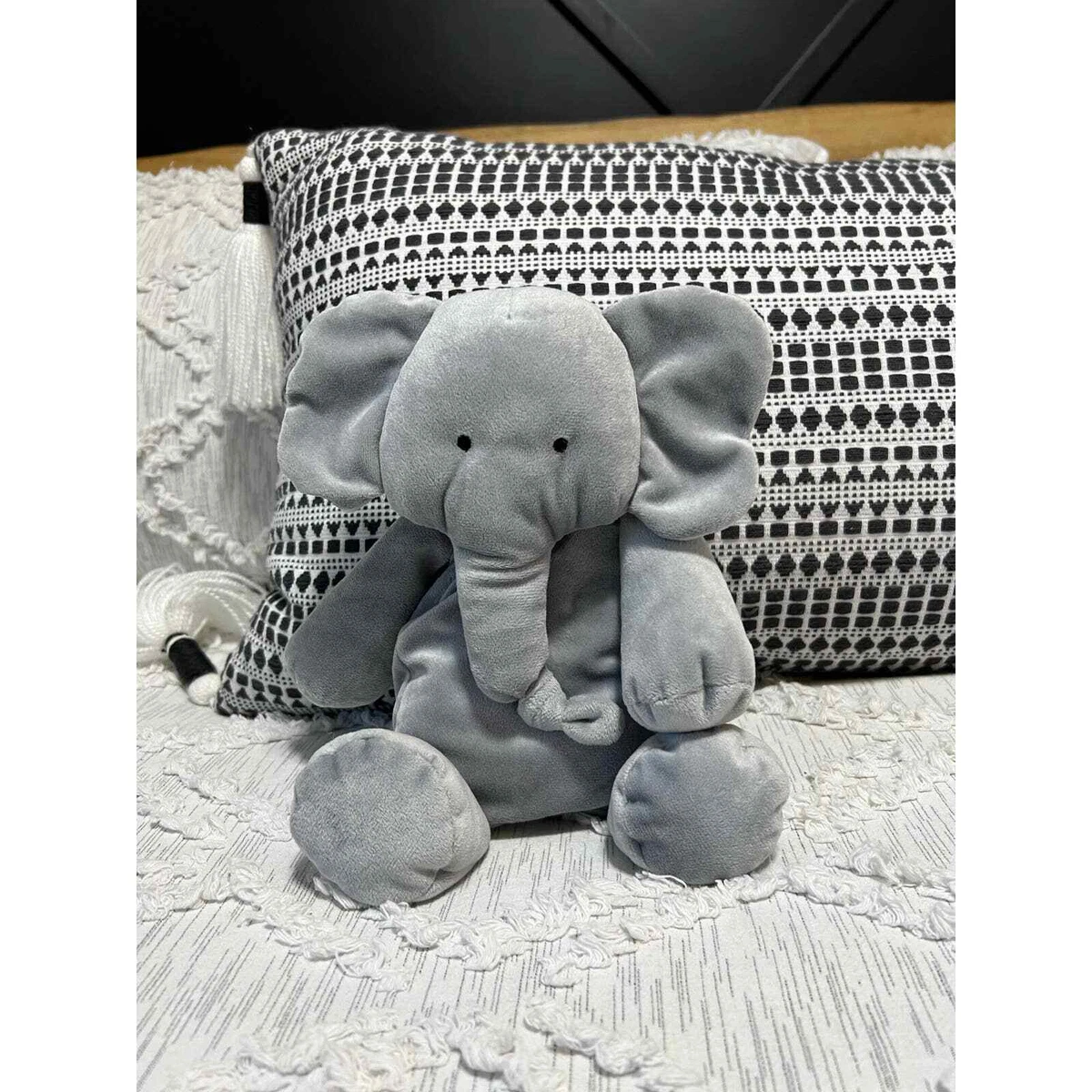 Jellycat hotsell dozydou elephant