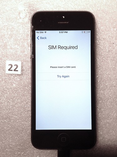 Apple iPhone 5 16Gb A1428 Black Fido #22 - Picture 3 of 12