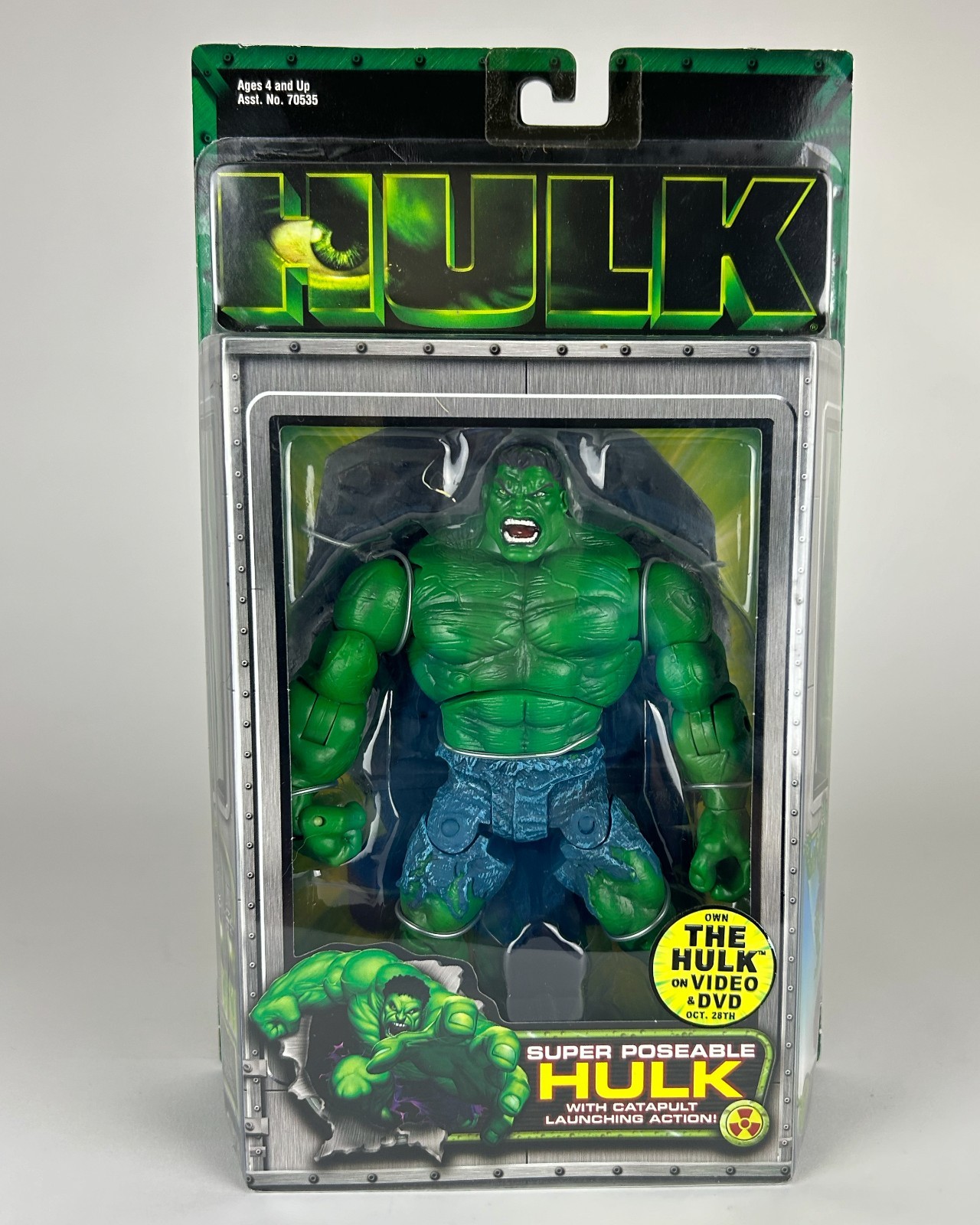 2003 ToyBiz Marvel Super-Poseable Leaping Hulk Collectible Kids Action Figure