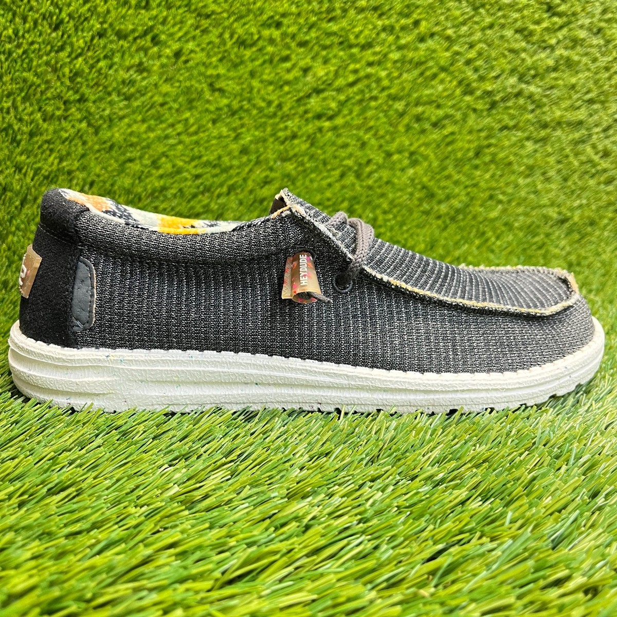 Hey Dude Wally Eco Sox Charcoal Gray Mens Size 8 Casual  display picture 3