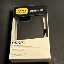 OtterBox Defender Rugged Case w/ Holster Kickstand iPhone 15/14/13 Black