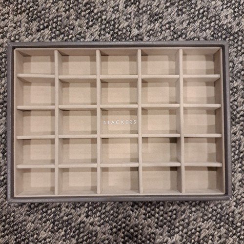 Stackers Classic Size 25 Section 25-Section Jewelry Tray Organizer Gray