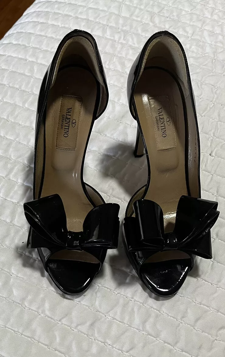 Valentino Garavani Bow Pump Black Patent Leather Shoes Size 36