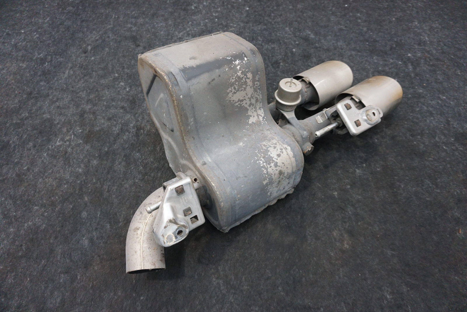 Rear Right Exhaust Muffler Pipe 670104144 Maserati Quattroporte S M156 2017+