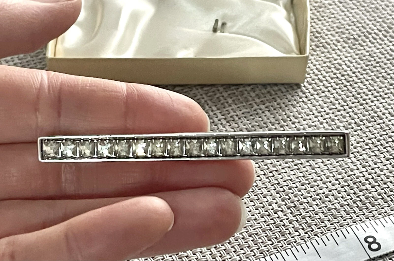 SAINT LAURENT (YSL) Spilla vintage YSL Yves Saint Laurent argento cristallo strass spilla bar firmata