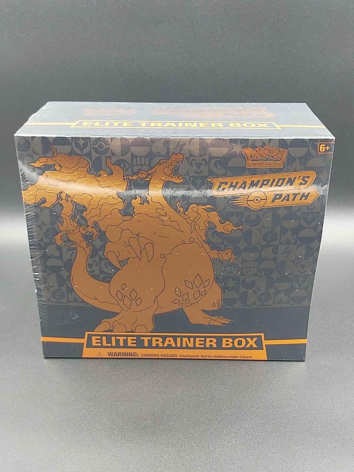 Pokémon Champion's Path Elite Trainer Box Englisch