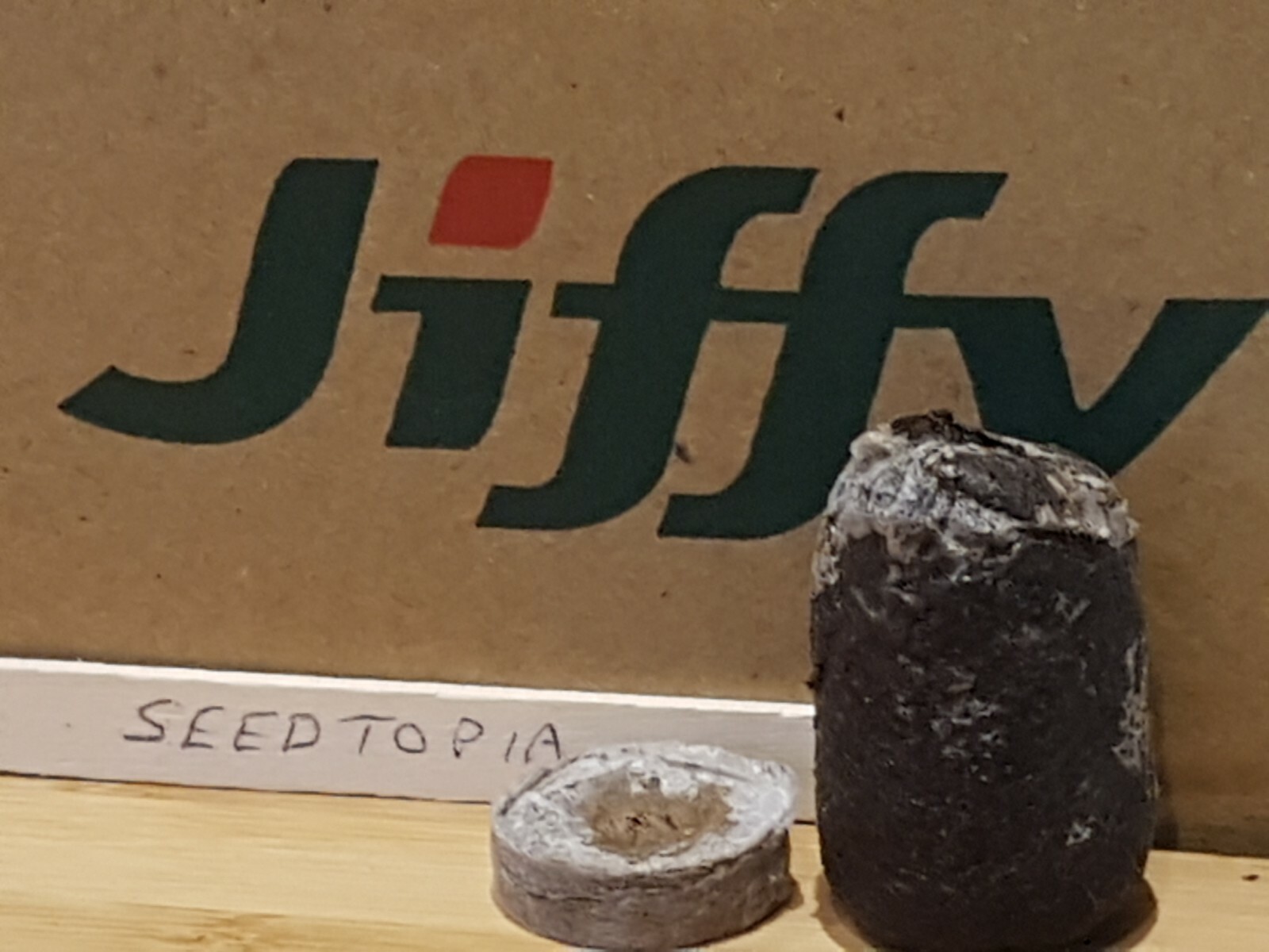 Jiffy 7C 35mm Pellets Coco Coir Based Growing Media C35 Seed Starter