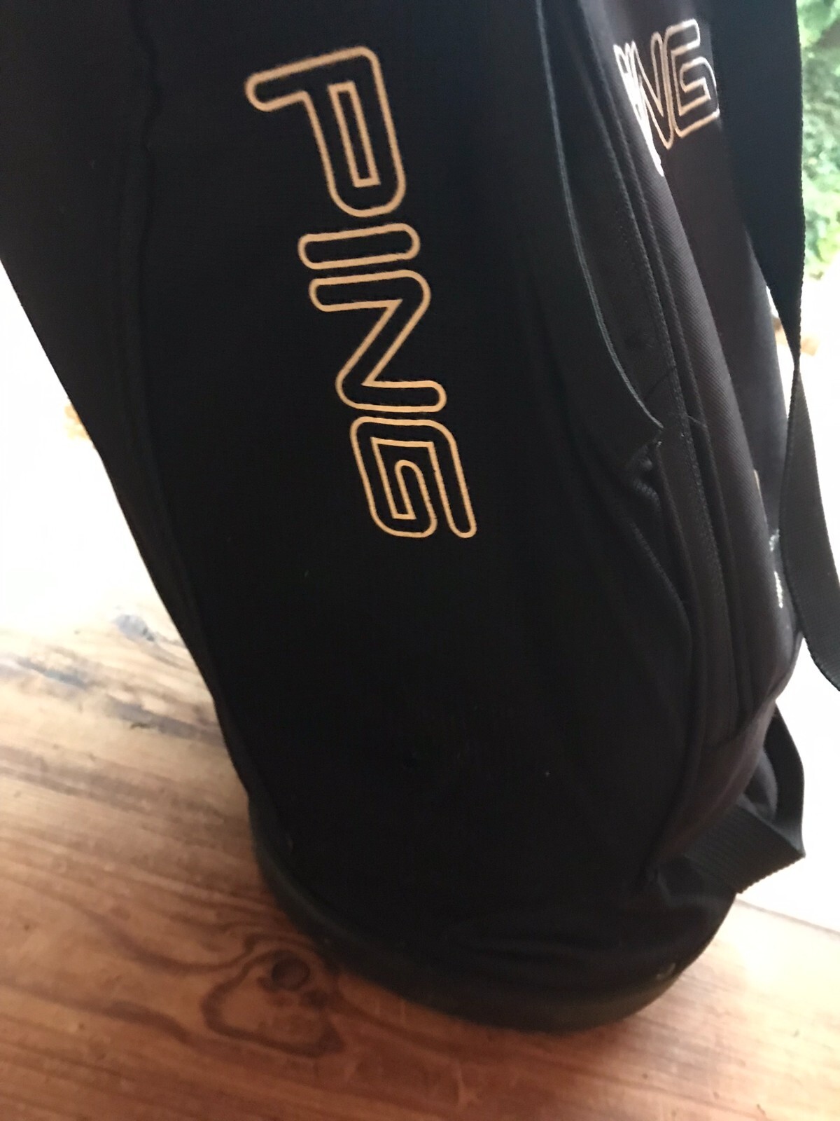 Ping E2 Golf Bag Black Super light + rain hood eBay