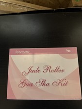 jade roller and gua sha set