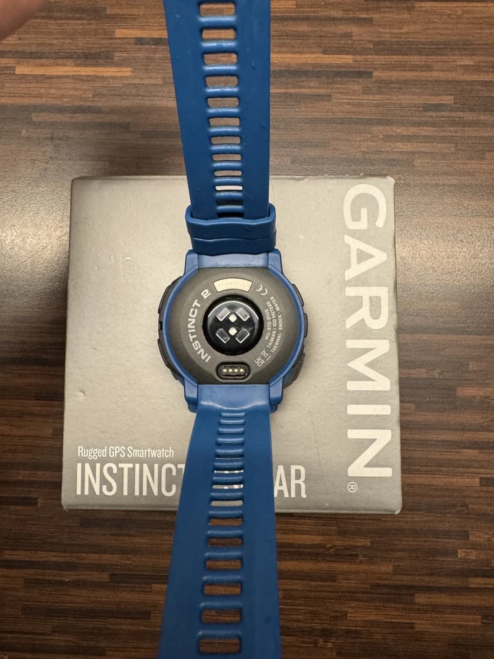 Garmin Instinct 2 Solar 40mm – Excellent état – Boîte + câble inclus - Photo 4/4