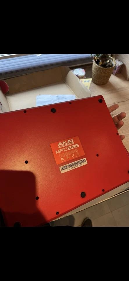 Akai MPD226 MIDI Pad Controller – 16 Pads, USB, sehr guter Zustand - Bild 3 von 4