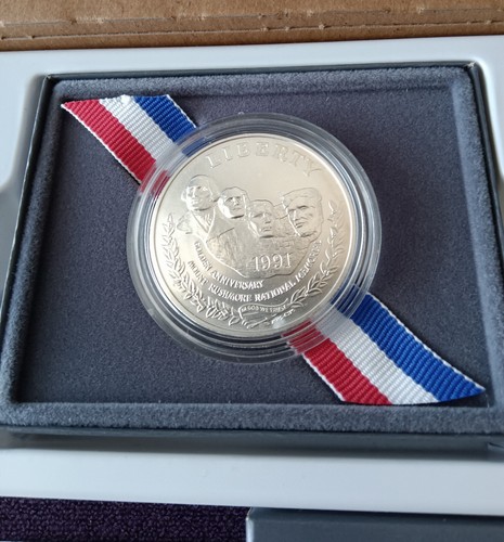 1991-P $1 US Mint Mount Rushmore BU Silver Commemorative Dollar OGP Box/Coa - 第 1/6 張圖片