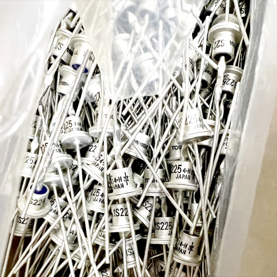 Diodo Zener tipo sello epoxi Toshiba 1S225 1W DO-35 10 PIEZAS nuevo original Foto 3 de 3