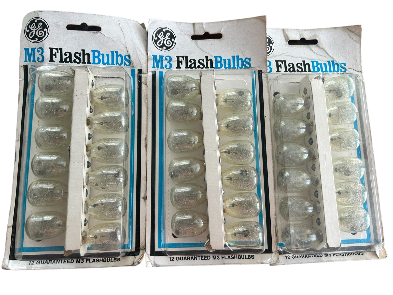 Vintage GE M3B Blue Camera Flashbulbs Unopened 36 Unused Blue Bulbs 3