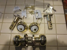 Exterior Front Entry Door Handle Lock Set Round Knob Keyed alike Double Deadbolt