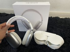 Apple AirPods Max Wireless Over-Ear Headset - Silver BRAND NEW IN BOX