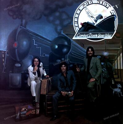 Three Dog Night - Coming Down Your Way US LP + Innerbag (VG+/VG) .