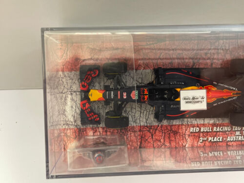 Minichamps 1:43 Red Bull Racing RB12 2nd Place Austrian GP 2016 Max Verstappen - Picture 5 of 17