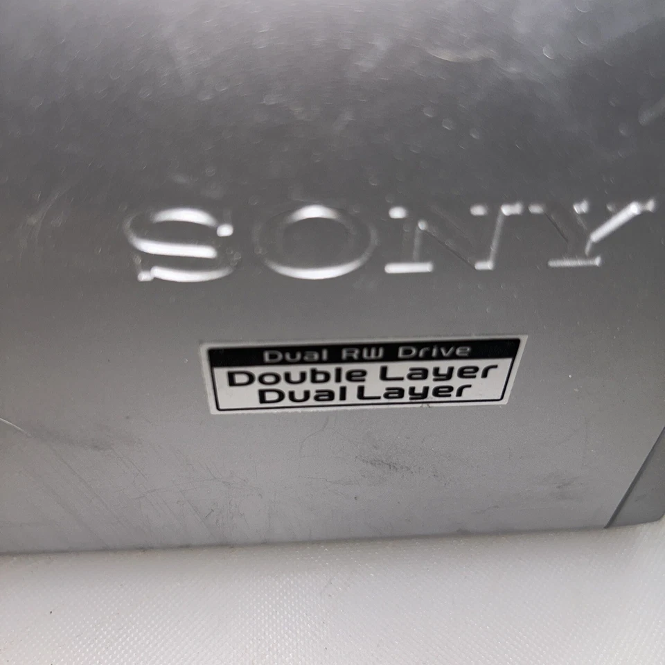 Unidad de CD regrabable Sony DRX-830UDVD+RW+R doble capa luz/expulsión trabajo sin probar Foto 2 de 4