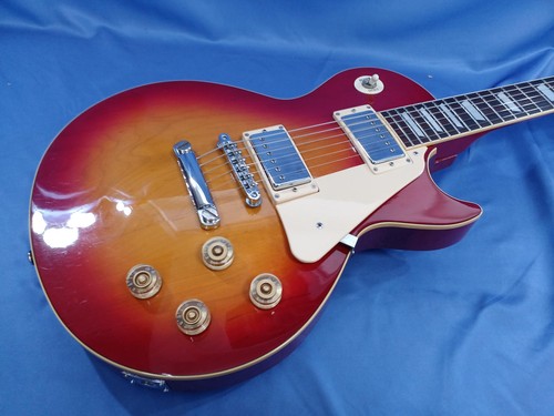 YAMAHA SL400S electric guitar