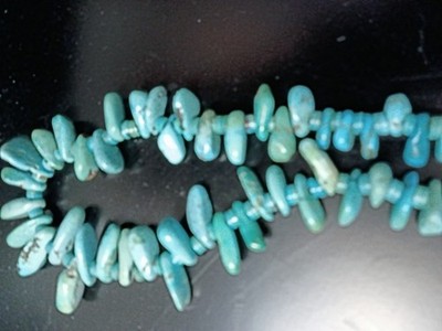 Native American Natural Old Turquoise Polished Stones. Heishi  18 ''. Ster silver