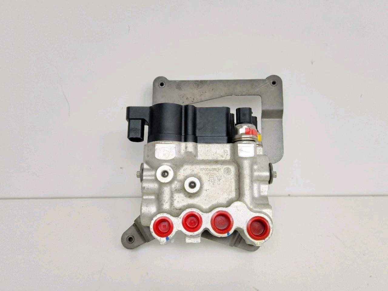 2015-2017 MCLAREN 675LT POWER STEERING BLOCK RP0048R0H OEM