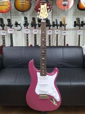 PRS SE Silver Sky E-Gitarre, Ahornhals, Palisander Griffbrett, SSS Tonabnehmer