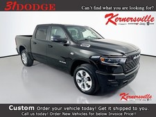 2026 Ram 1500 Big Horn HEMI 4x2 Crew Cab Heated Remote Cam