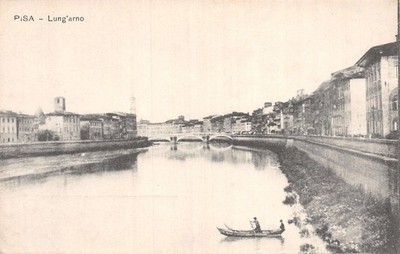 Italy PISA LUNG ARNO