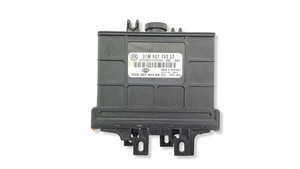 Volkswagen Golf IV 2002 Benzin Getriebesteuergerät TCU 01M927733LT 85kW TSL8991