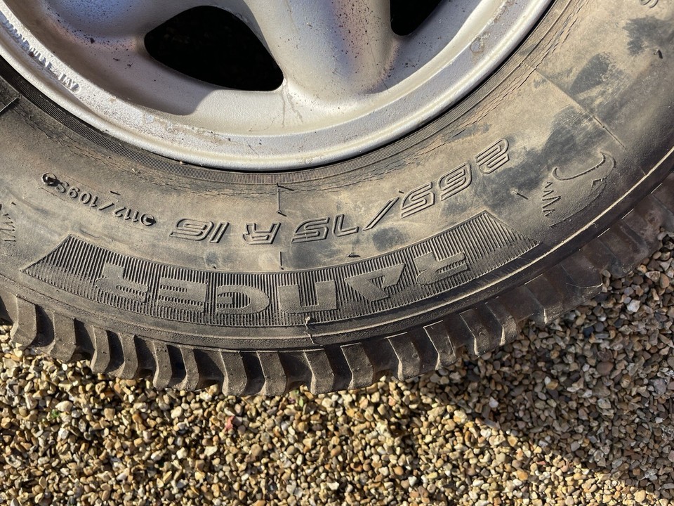 Land Rover Discovery alloy wheels and tyres eBay