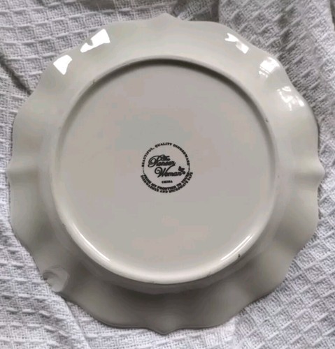 Pioneer Woman Paige-Linen Ivory Salad Plates - Picture 2 of 3