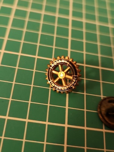 De colección Rotary International Tono Dorado Solapa Pin Sombrero Cordón Tie Tac - Imagen 2 de 16