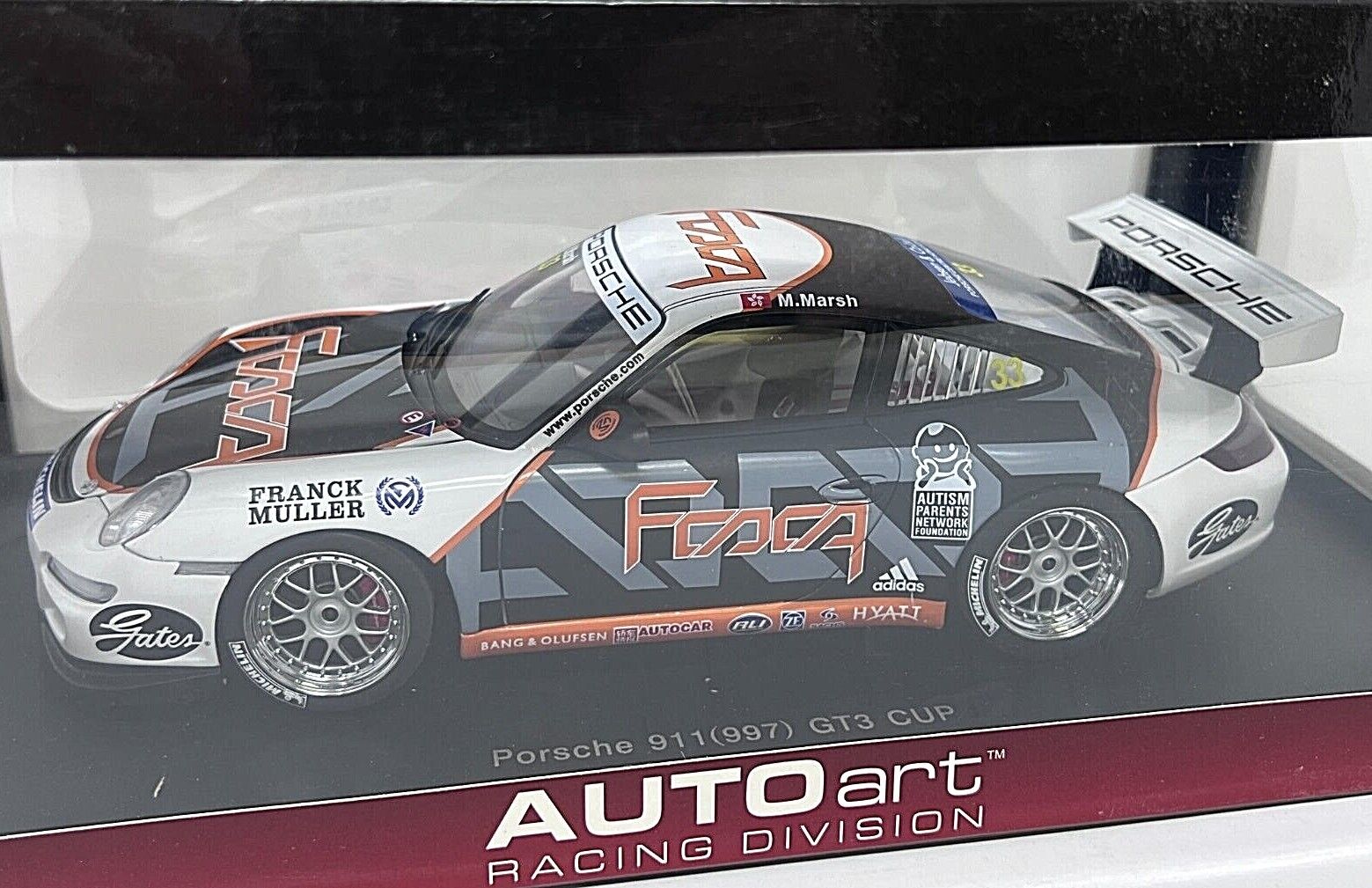 ポルシェ　911 （996）GT3RS オートアート　模型　1:18