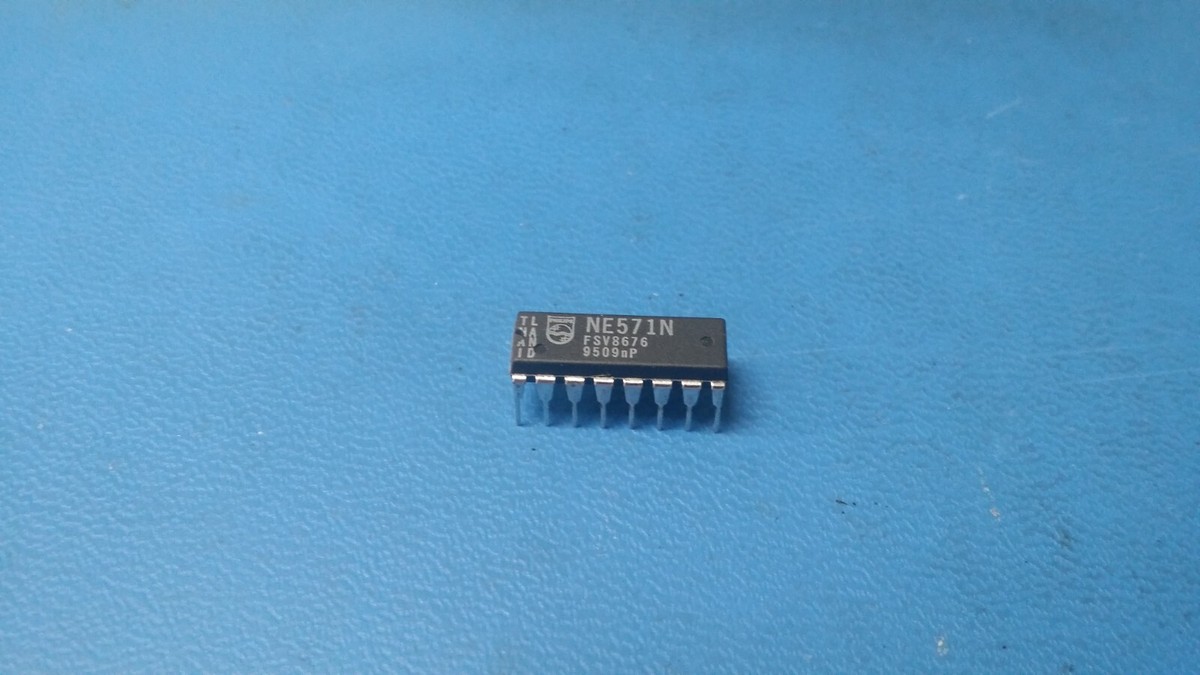 Texas Instruments SN74LS424N IC, Integrated Circuit, 16 Pin Dip