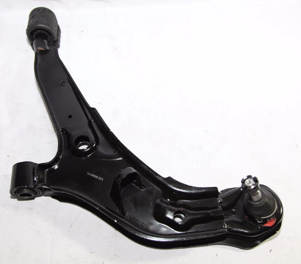 Передние нижние рычаги управления LH+RH черные для Nissan Altima 1998-2001 годов выпуска - Изображение 3 из 4