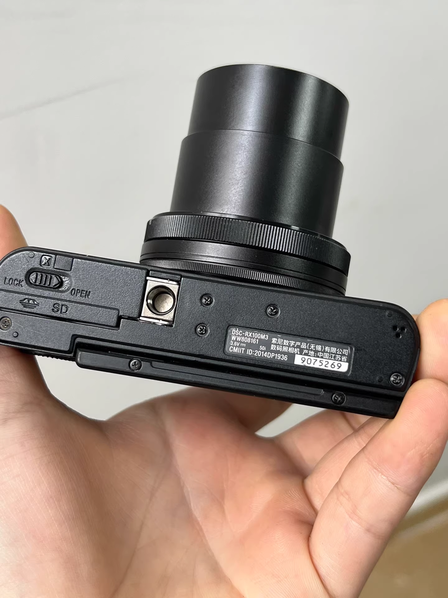Sony Cyber-shot DSC-RX100 III M3 Compact Digital Camera w/ WIFI